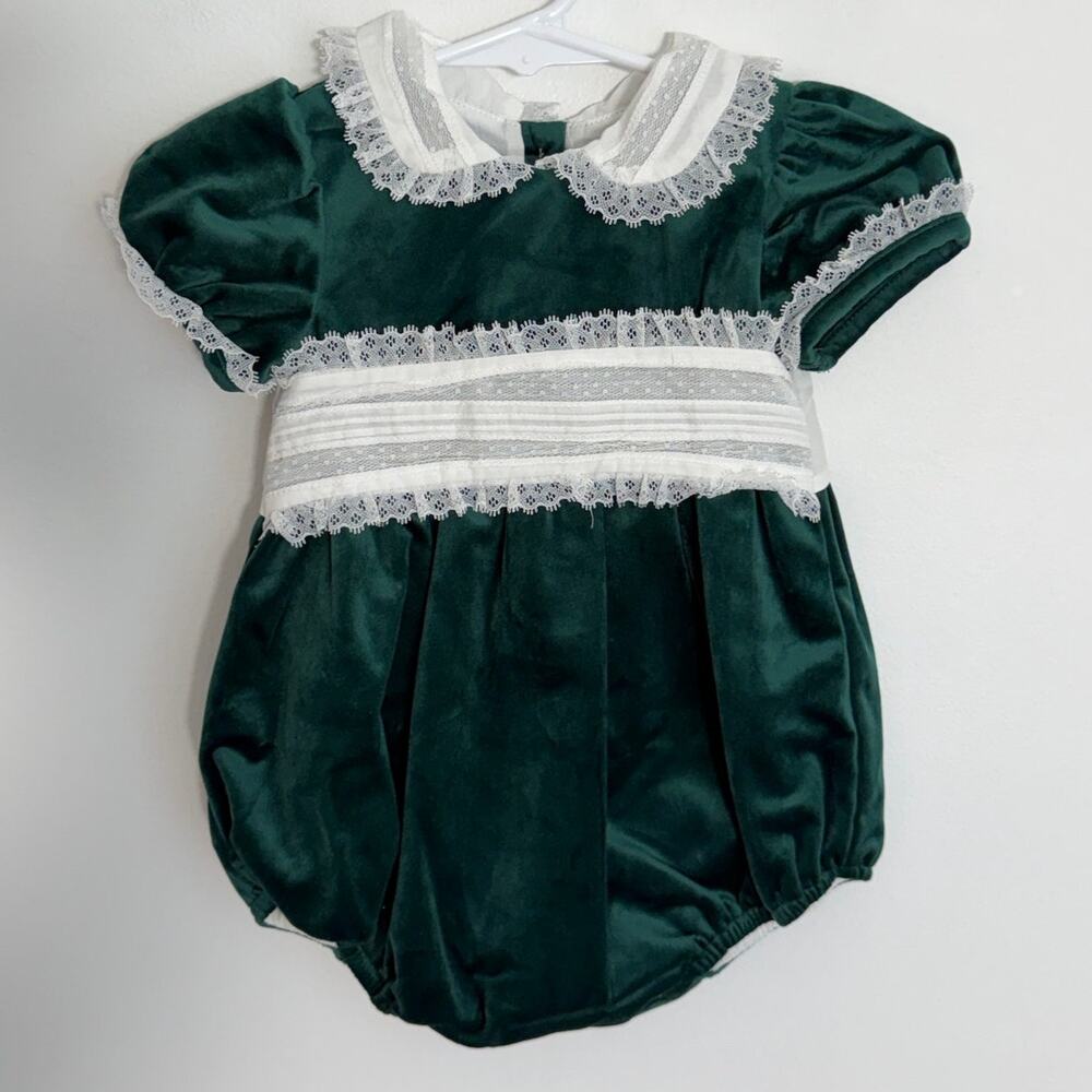 Lulu‎ Bebe Green Velvet Bubble NWT $66 size 9 mo